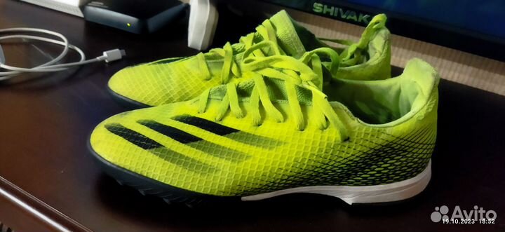 Футбольные сороконожки adidas