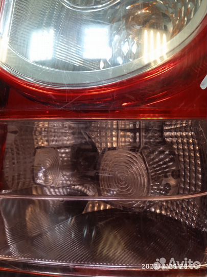 Фонарь задний правый renault duster