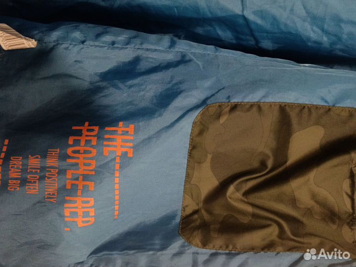 Куртка-ветровка