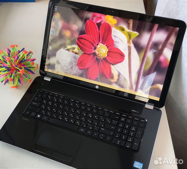 Ноутбук HP/4 ядра/ssd/как новый