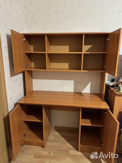 Офисная мебель стол