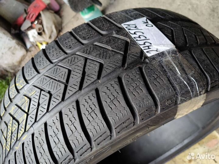 Pirelli Winter Sottozero 3 245/35 R21 96W