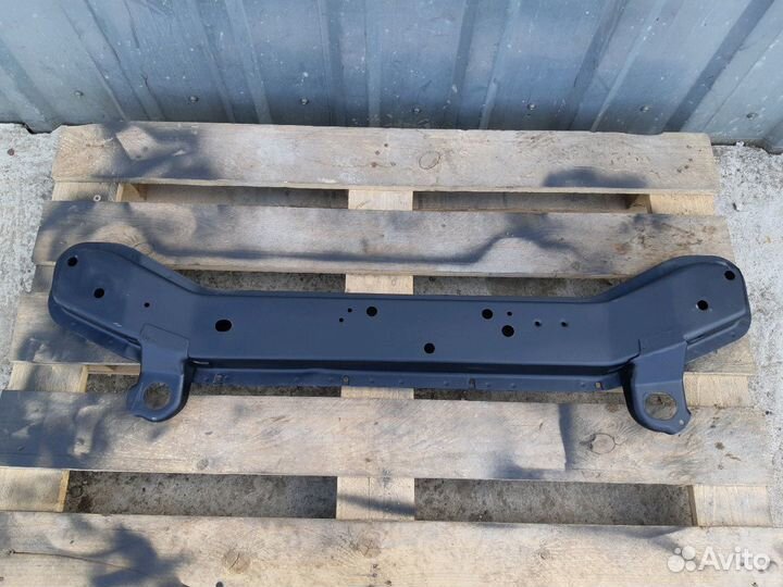 Балка под радиатор на Волга Сайбер