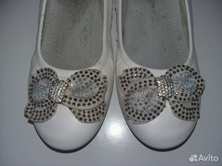 Туфли белые