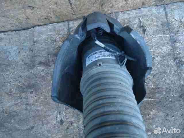 Амортизатор задний левый Audi A8/S8