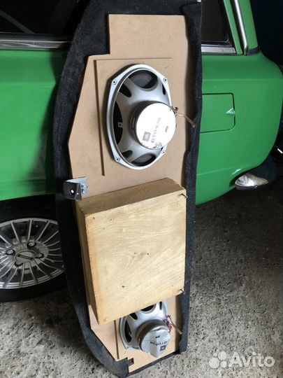 Полка задняя,колонки,динамики на приору