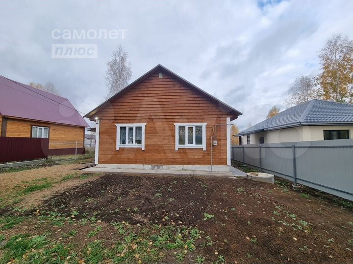 Дом 69 м² на участке 7 сот.