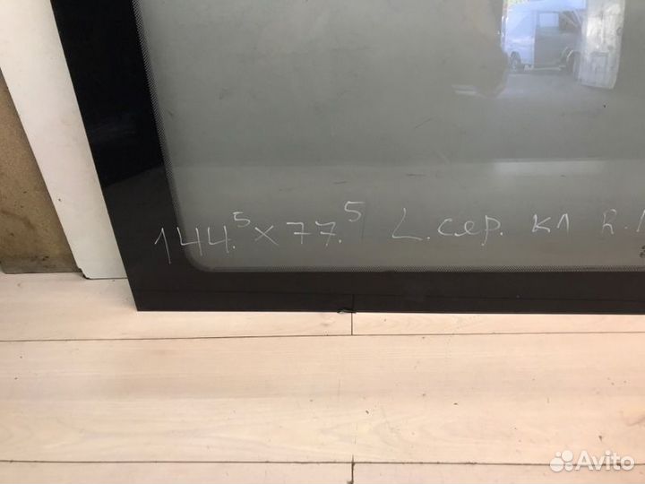 Стекло левое Mercedes Sprinter W904 OM611 2008