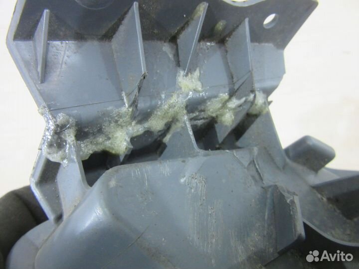 Фонарь противотуманный Toyota RAV 4