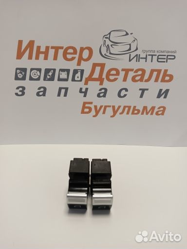 B3746220A2 Кнопка стеклоподъемника