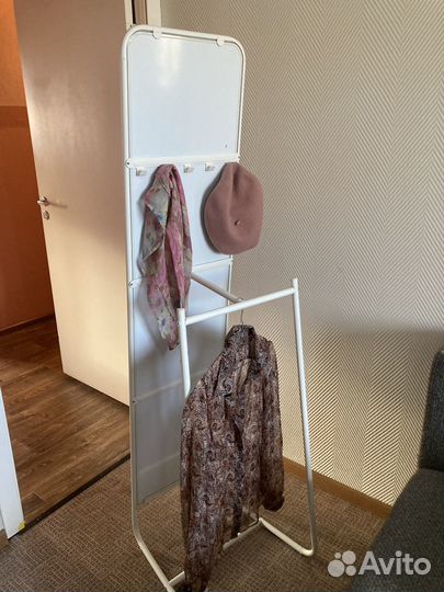 Зеркало кнаппер IKEA
