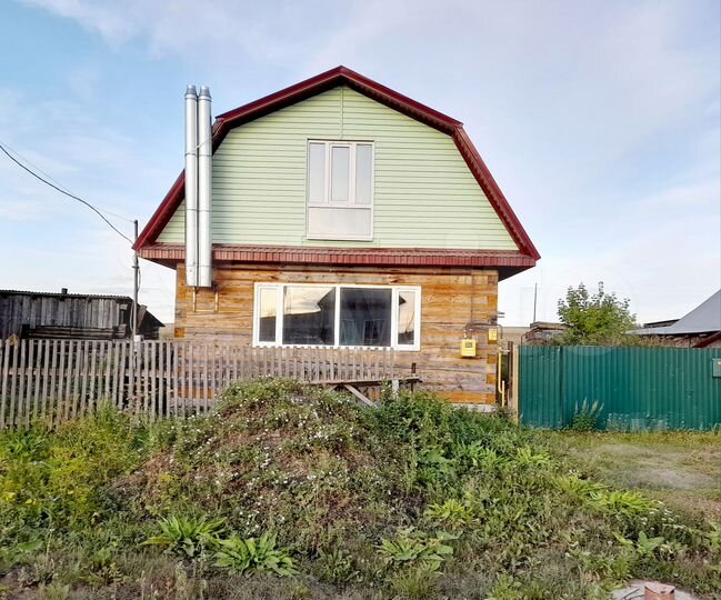 Дом 70,5 м² на участке 8 сот.