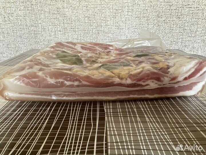 Грудинка свиная соленая