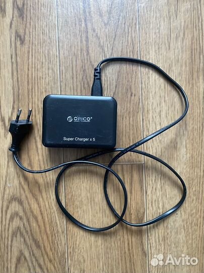 Сетевое зарядное устройство на 5 usb