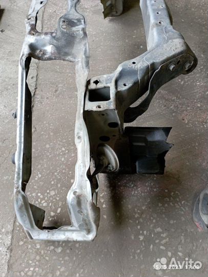 Рамка радиатора Mitsubishi Galant EA1A 4G93 1999