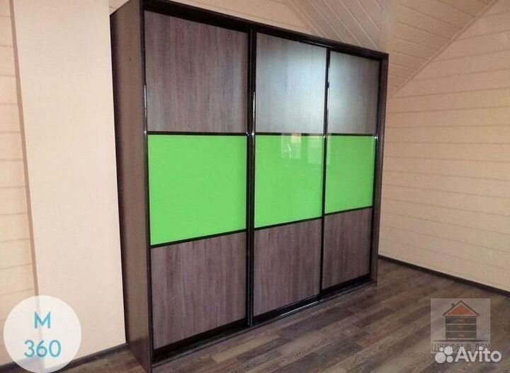 Угловой шкаф