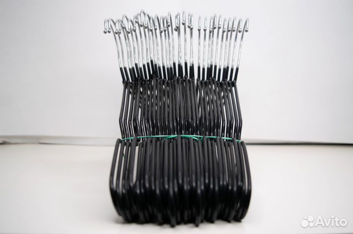 Вешалка-плечики металлические PlastOn, 30 штук