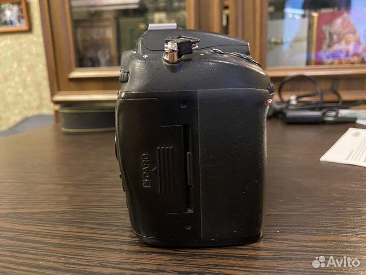 Nikon д 7000