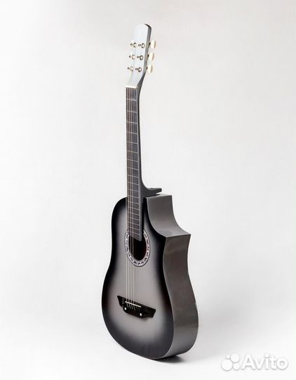 Акустическая гитара с вырезом