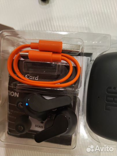 Беспроводные наушники tws jbl wave 200