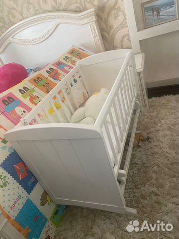 Колыбель Mothercare Deluxe с маятником