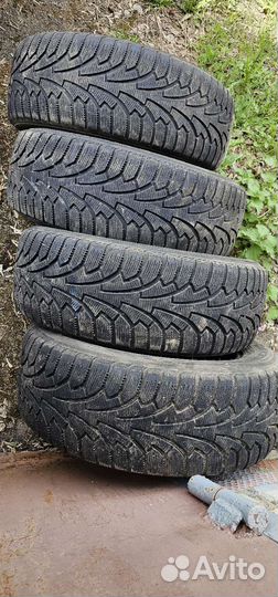 Nokian Tyres Hakkapeliitta RSi 215/60 R16