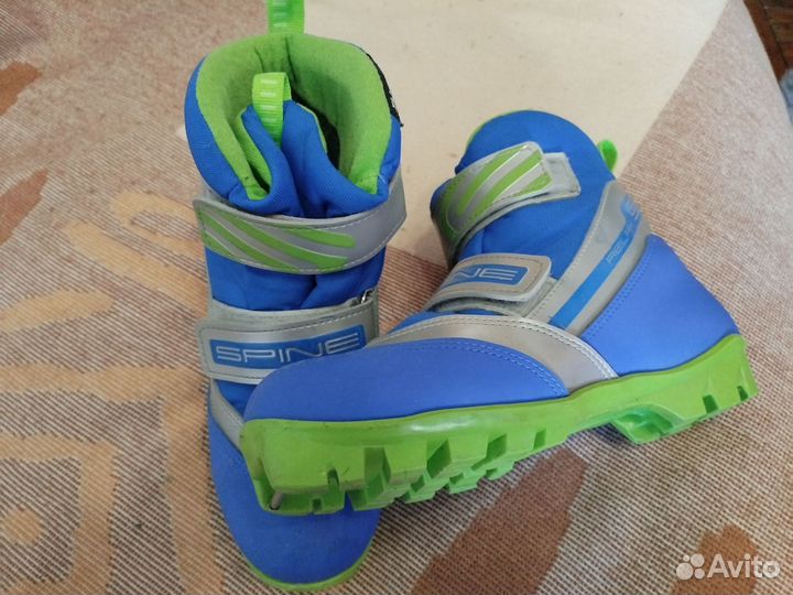 Лыжные ботинки 38р NNN
