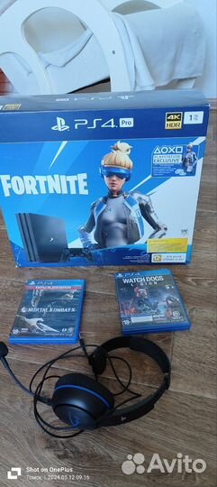 Sony playstation 4 PS4 pro 1tb с играми