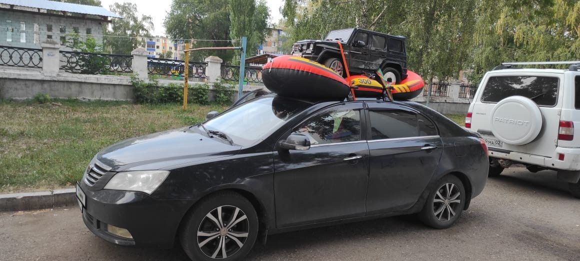 Geely Emgrand EC7: фото владельца