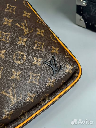 Сумка-слинг Louis Vuitton Monogram Macassar Avenue