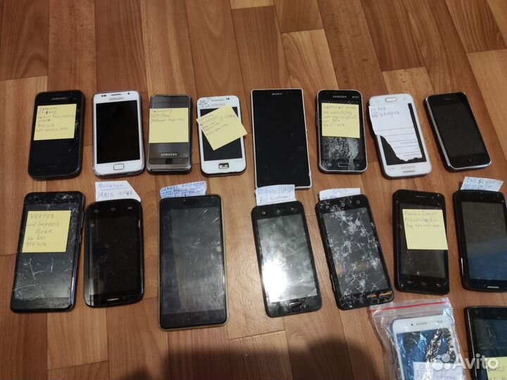 Смартфоны и телефоны на запчасти