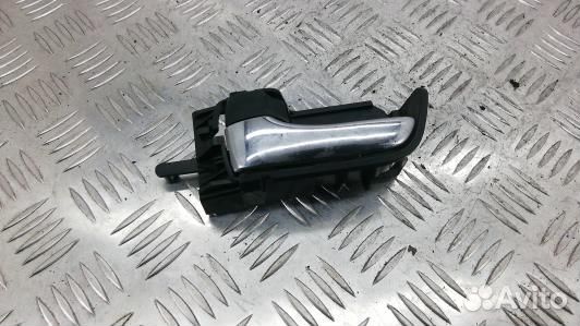 Ручка внутренняя задняя левая toyota prius XW20 (98A06FJ01)