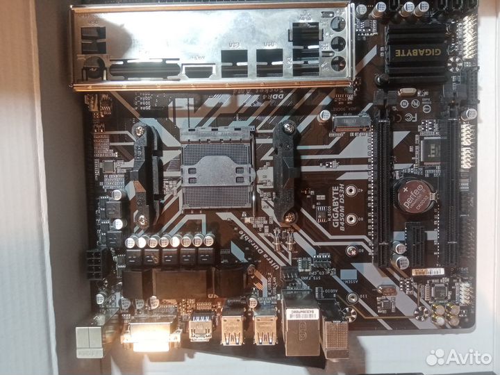 Gigabyte B450M DS3H