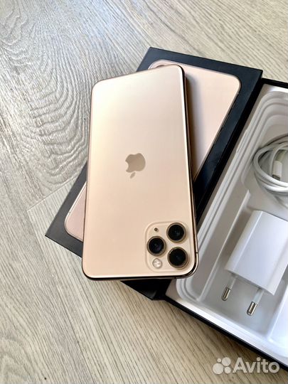 iPhone 11 Pro Max, 64 ГБ