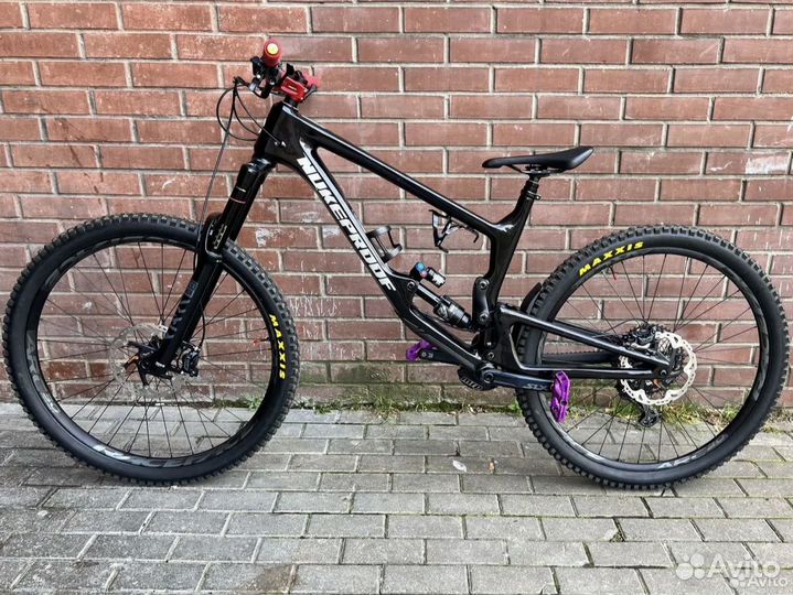 Nukeproof giga 290 XXL carbon 2023