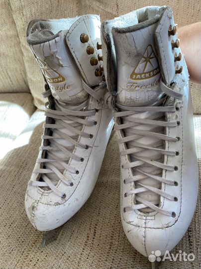Фигурные коньки jackson freestyle 2191 31/2C
