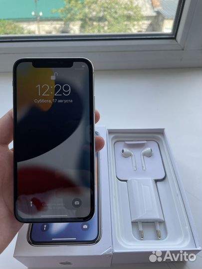iPhone X, 256 ГБ