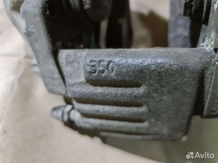 Супорта передние Mercedes W221