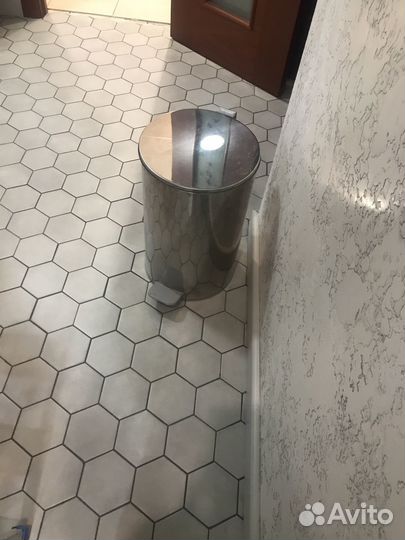 Ведро железо хром с крышкой для мусора
