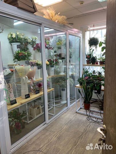 Готовый бизнес цветочный магазин