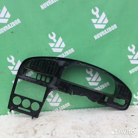 Накладка декоративная Киа Спектра