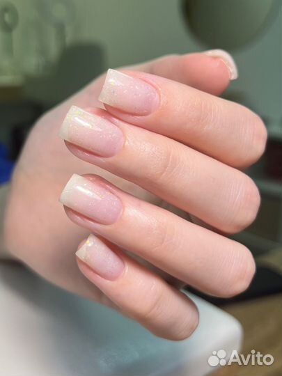 Модель на маникюр бесплатно