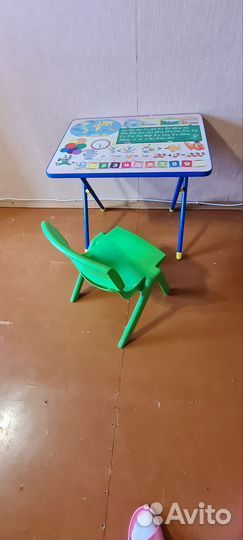 Детский столик и стульчик бу