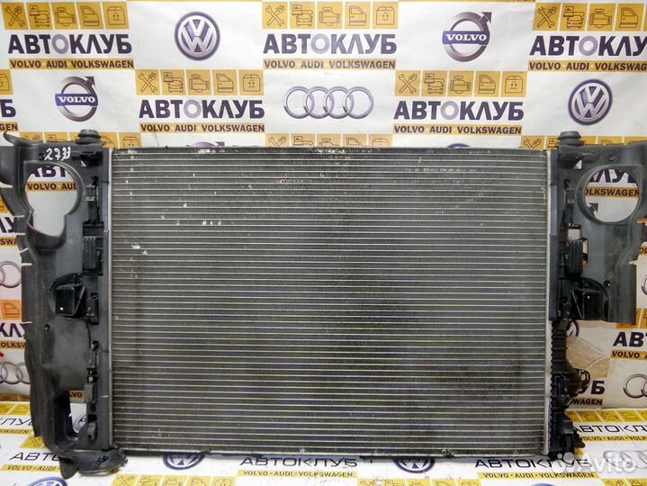 Радиатор Вольво V70-3 XC70 2 XC60 S80 2