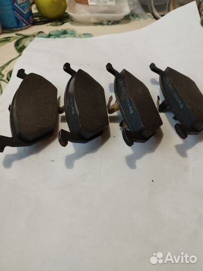 Колодки тормозные передние для Audi арт SP136