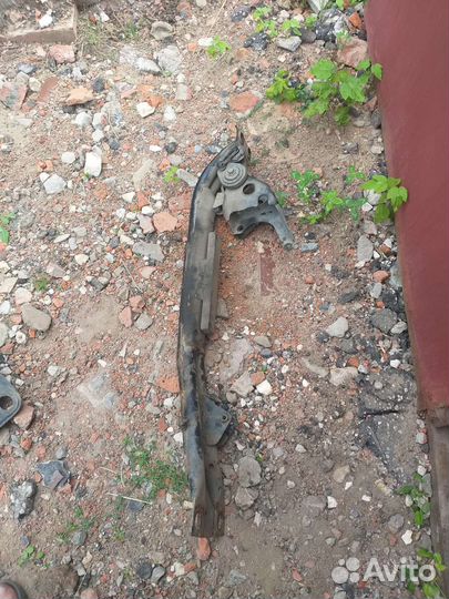 Балка продольная nissan almera N16 N15