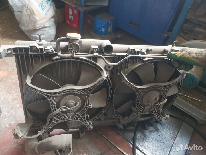 Радиатор subaru impreza wrx sti