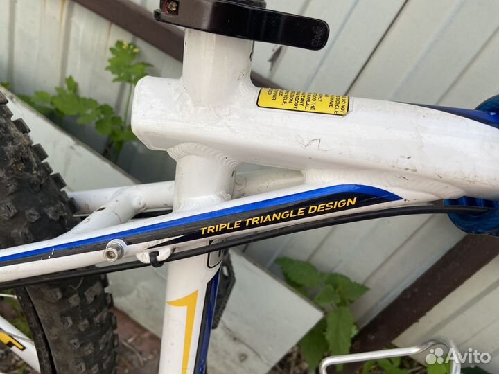 Велосипед gt avalanche 3.0(m)