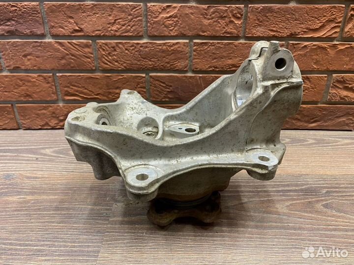 Кулак передний правый Bmw 3 серия G20 2018+