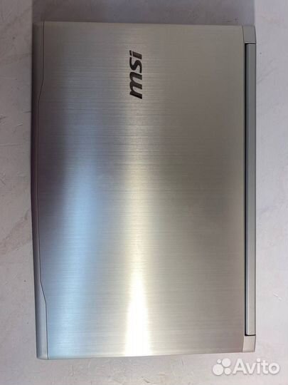 Ноутбук MSI PE70 6QE